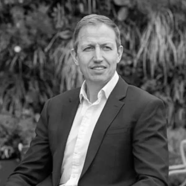 Profile shot for Dan Nicholson