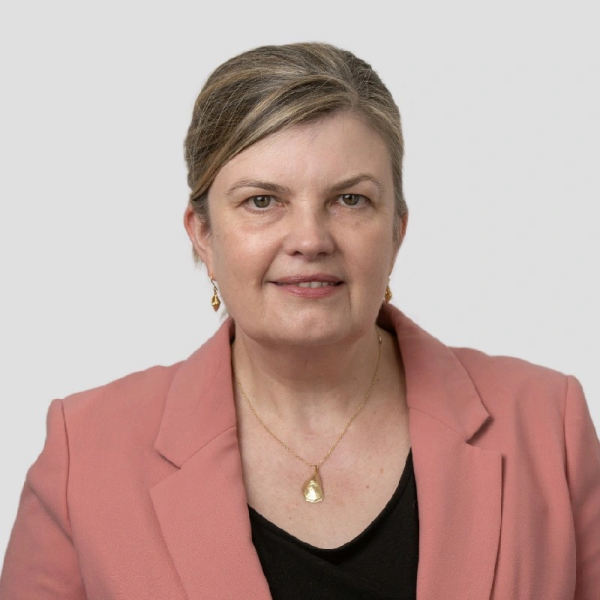 Profile shot for Cath Shaw