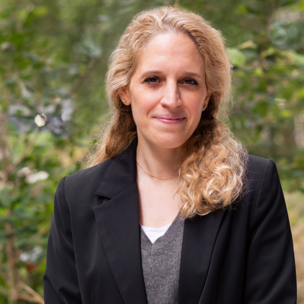 Profile shot for Mina Hasman